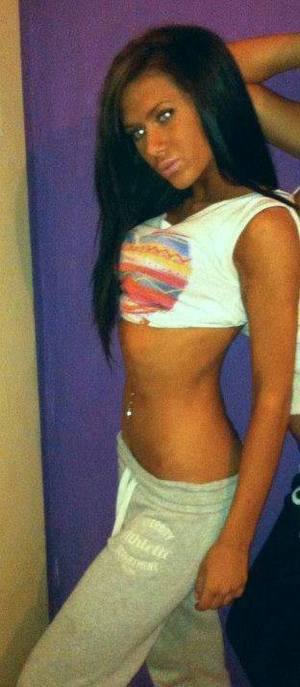 Jillian, 18 from Ohio | Older Men and Younger Women Dating