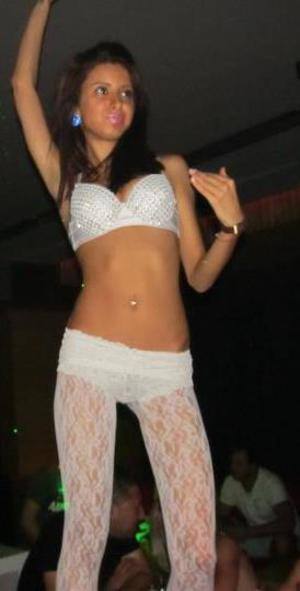 Chat with Alivia (21) in Florida | Casual Dating Profile