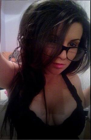 Chat with Sabrina (28) in Arkansas | Casual Dating Profile