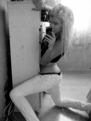 Meet Mina (20) from Utah | No-Strings Adult Dating