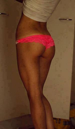 Alicia, 29 in Wisconsin | Casual Dating and Private Chat