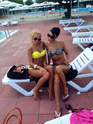 Local California Profile: Shawna (20) | Older Men Welcome