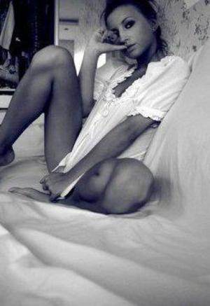 Photo of Kasey (23) from Topeka, KS dating profile