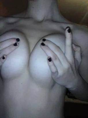 Dating profile image of Helen, age 24, Moorestown-lenola, NJ