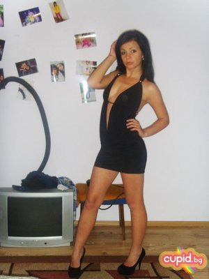 Texas Cutie Justine, 24 Wants to Chat with You