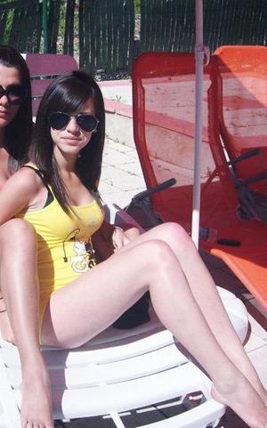 Escorts like Vanessa are down to fuck you now!