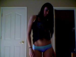 Discreet Nebraska Girl Megan (20) Wants Mature Company