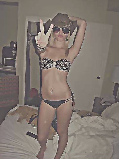 Flirt with Washington Babe Kanesha (23) Tonight