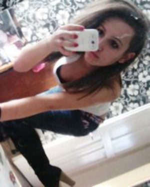 California Charm Kenya (27) Looking for Older Match