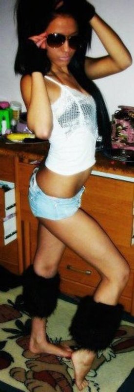 Jennell from Morgan City, Louisiana is looking for adult webcam chat