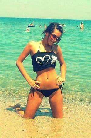 Maci (26), Nevada Girl Into No-Strings Dating