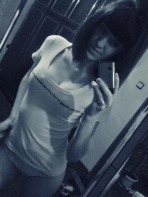 Casual Flirt Harlow (23)‚ Nevada Girl Into Older Guys