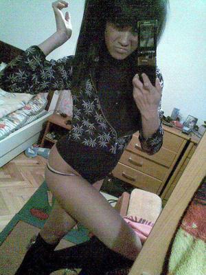Looking for girls down to fuck? Elisabeth from Washington is your girl