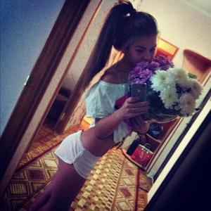 Violet (27) Wants a No-Strings Meetup in Florida