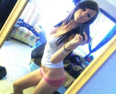 Chat with Mikayla, 18, Your Oregon Match Awaits