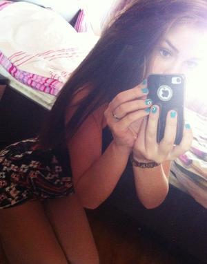 Escorts like Tess are down to fuck you now!