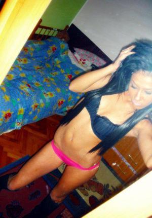 Meet local singles like Anjali from Colorado who want to fuck tonight