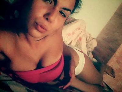 Looking for local cheaters? Take Courtney from California home with you