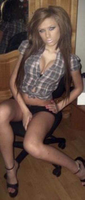 Annmarie from California is interested in nsa sex with a nice, young man