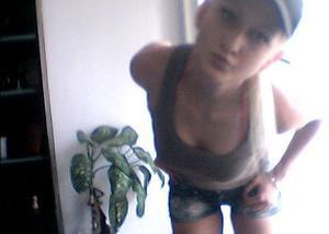 Aspen is a cheater looking for a guy like you!