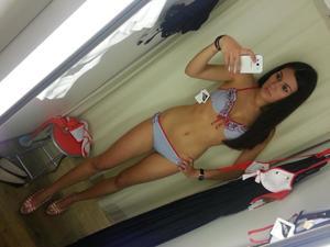 Illinois Single Erica (30) Looking for Chemistry