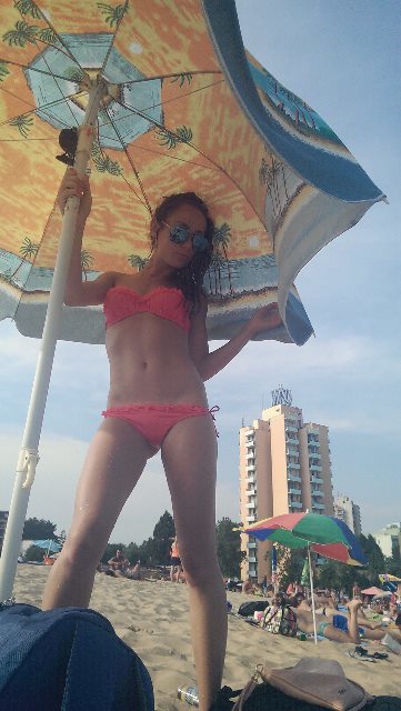 Texas Temptation: Laurie, 19 Wants Fun Tonight
