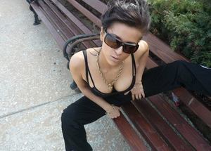 Perla, 21 in New York, Seeks Fun, Flirty Connection