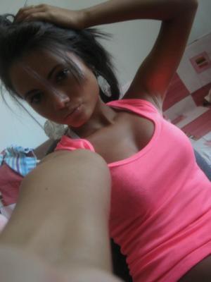Puerto Rico Seductress Sophie, 30 Seeks Casual Affair