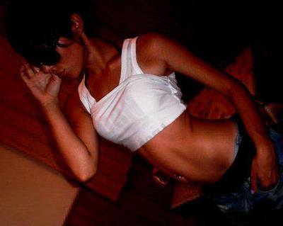 Lolita from Newport, New York is looking for adult webcam chat
