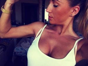 Leeann from Hot Springs, South Dakota is looking for adult webcam chat