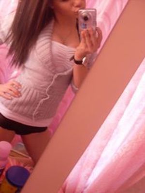 Escorts like Alexis are down to fuck you now!