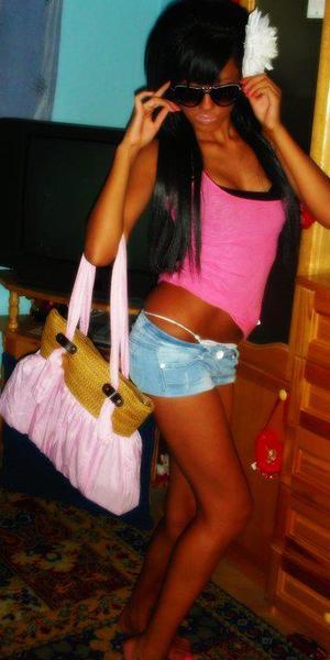 Meet local singles like Elfrieda from Essex Junction, Vermont who want to fuck tonight