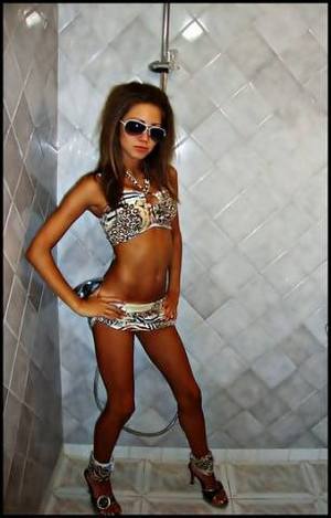 Discreet Texas Girl Carmen (28) Wants Mature Company