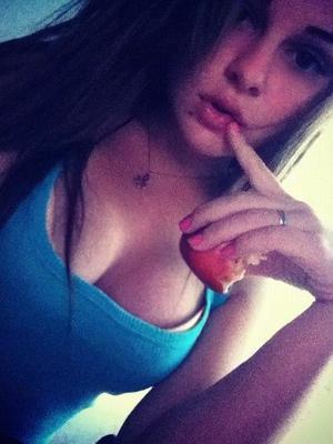 Looking for Passion? Yaretzi (28) in Alberta Awaits