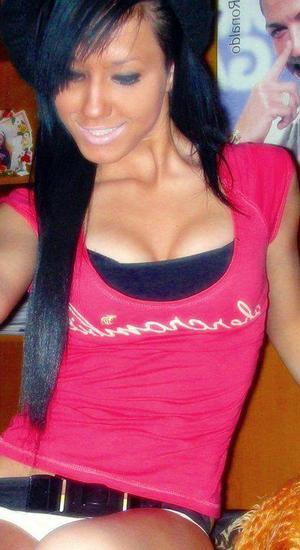 Connect with Alana, 22, Illinois Girl is Online