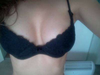 Helene from Medina, Washington is looking for adult webcam chat