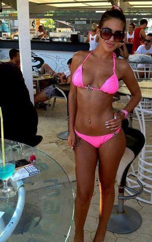 Cristina from Wisconsin is looking for adult webcam chat