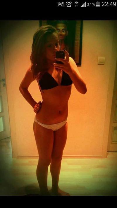 21 & Bold, Texas Girl Ruby Wants a Fun Night