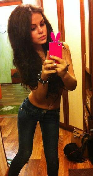 Chat with Kierra, 27, Your Maryland Match Awaits