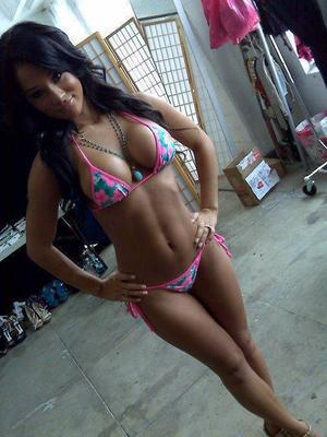 New: Shyanne, 25 from California, Looking for Older Men