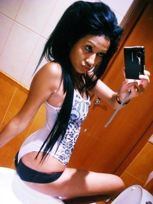 California Single Lizeth (27) Looking for Chemistry
