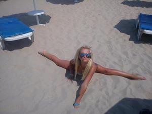 Keara, 22, Texas Girl Seeks Discreet Encounters