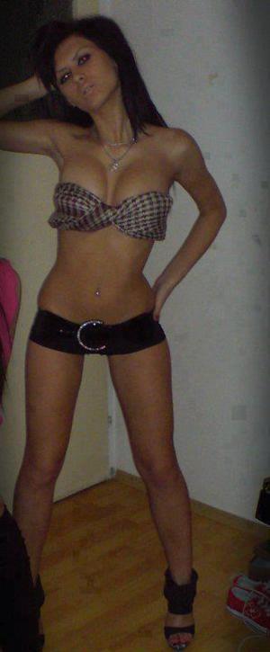 Mckenna, 25, California Girl Seeks Discreet Encounters