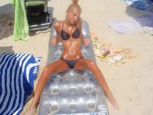 Ready to Chat? Monica (27) from Florida Awaits