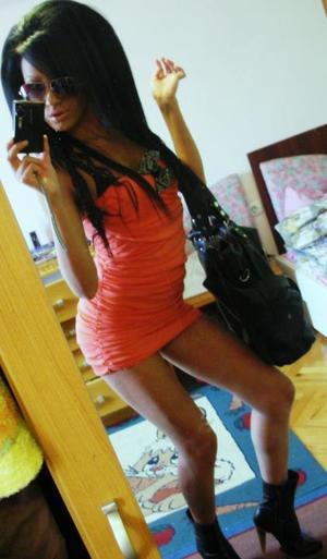 Discreet Kentucky Girl Jaylene (30) Wants Mature Company