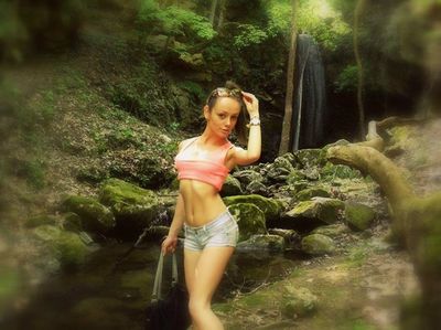 Chat with Alisa, 18‚ Oregon Co-Ed Looking for You