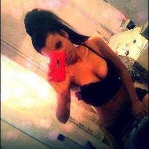 Chat with Tori, 18, Your Pennsylvania Match Awaits