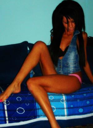 Meet Maddison (23)‚ Hot California Babe Into Casual Fun
